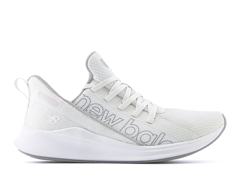 楽天市場】作り小さめ【2024年秋冬新作】 レディース ニューバランス