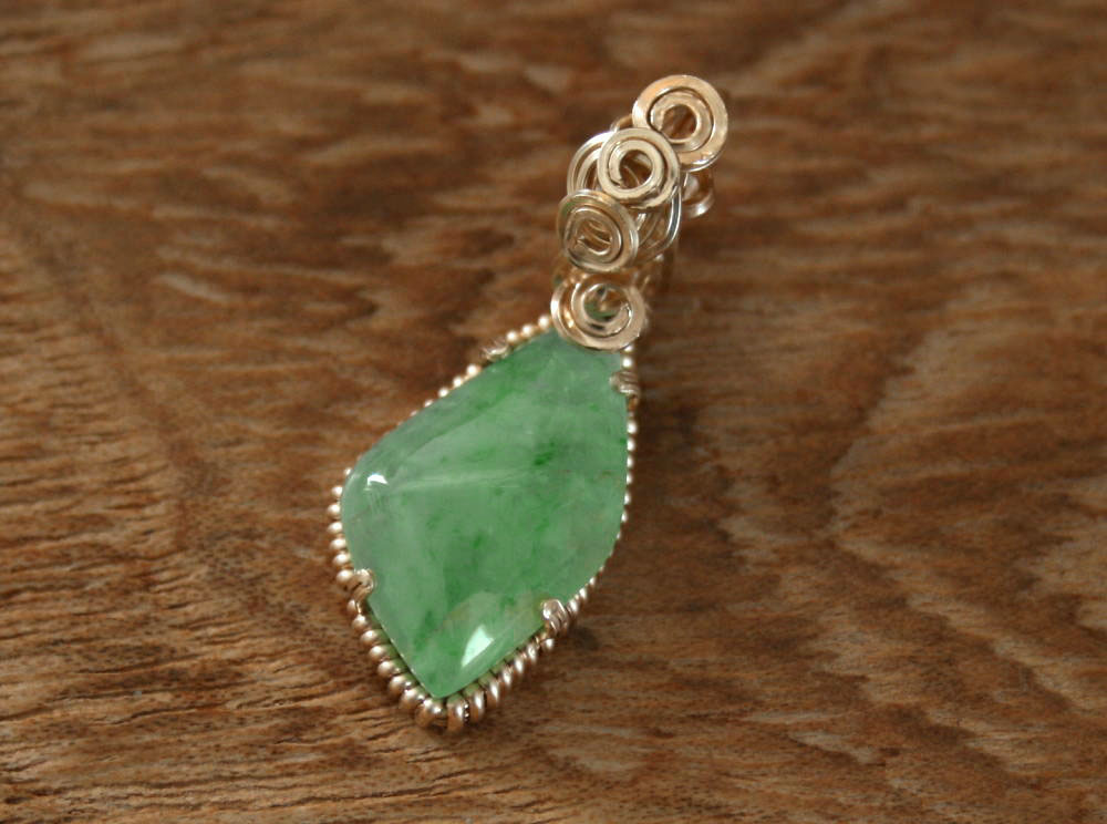 楽天市場】糸魚川翡翠ぐい呑み O00026翠雅 作 : 糸魚川ヒスイの店