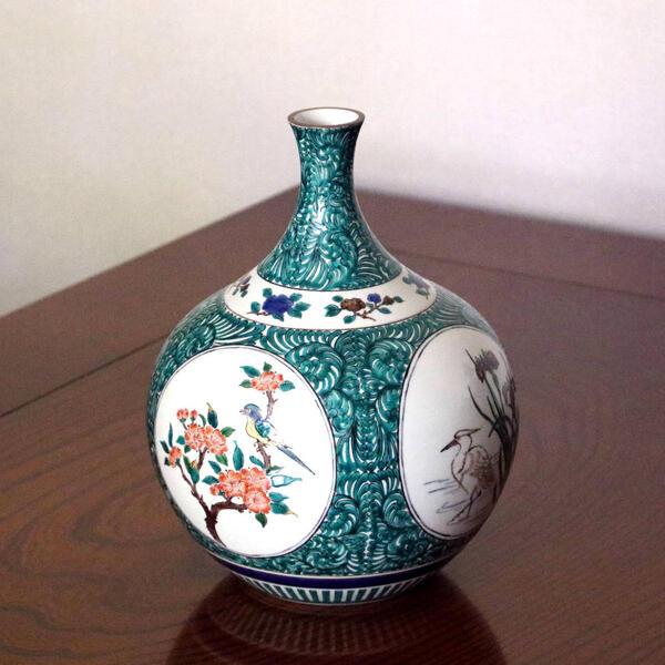 1348 九谷焼 良山作 染錦花鳥図壺 獅子蓋 三段壺 飾り壺 1348 九谷焼