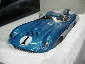 オートアート 1/18 シボレー コルベット SS 1957 (模型) 価格比較