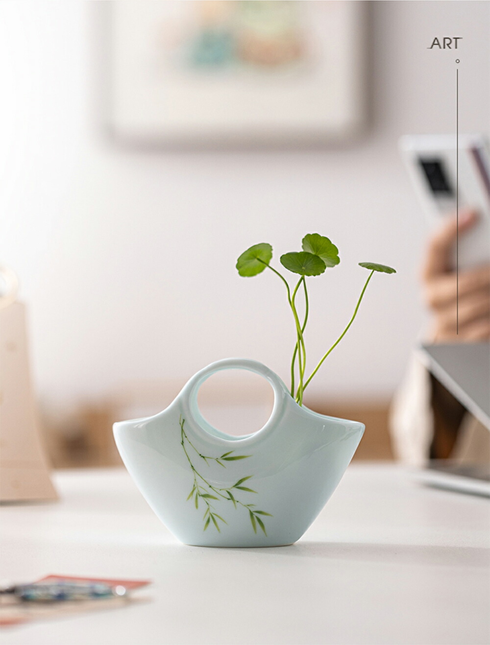 楽天市場】陶磁器 花のバスケット 花入れ 花器 フラワーベース ペン
