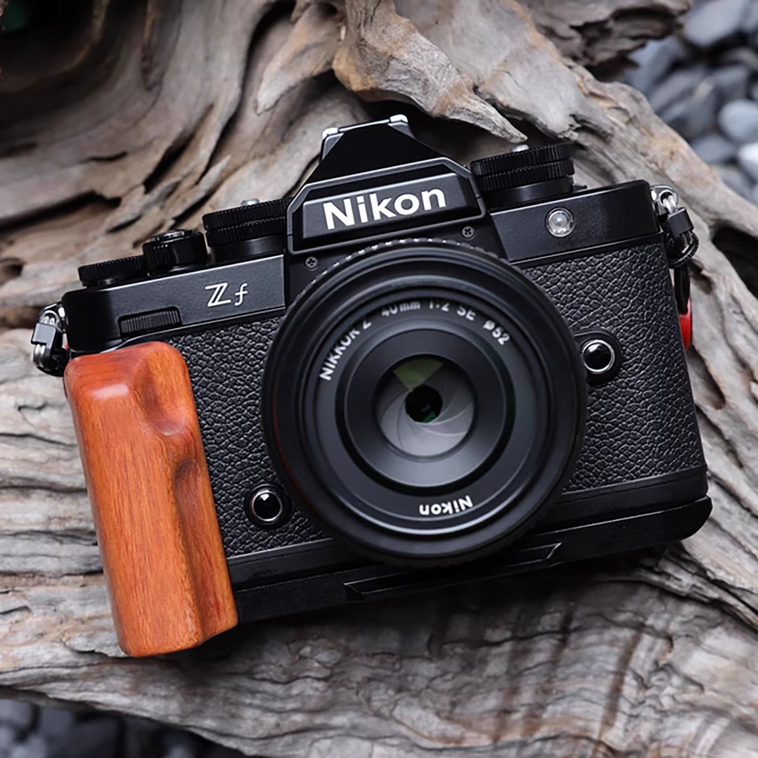 楽天市場】Nikon ZF 専用 ハンドグリップメタル 檀木材 ハンドメイド