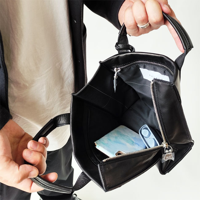 楽天市場】【☆残り1日！最大1,000円クーポン発行中！】本革 アニアリ