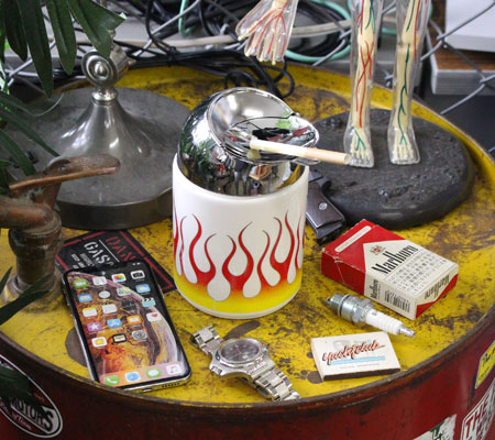 楽天市場】ファイヤー フレイムス 灰皿 フタ付 おしゃれ 卓上 陶器製