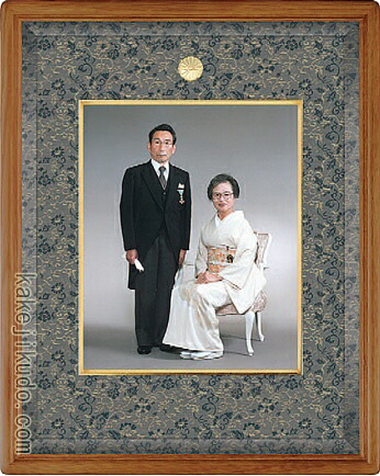 楽天市場】叙勲・褒章記念 写真額 四つ切 楢材 木地色 送料無料 遺影額