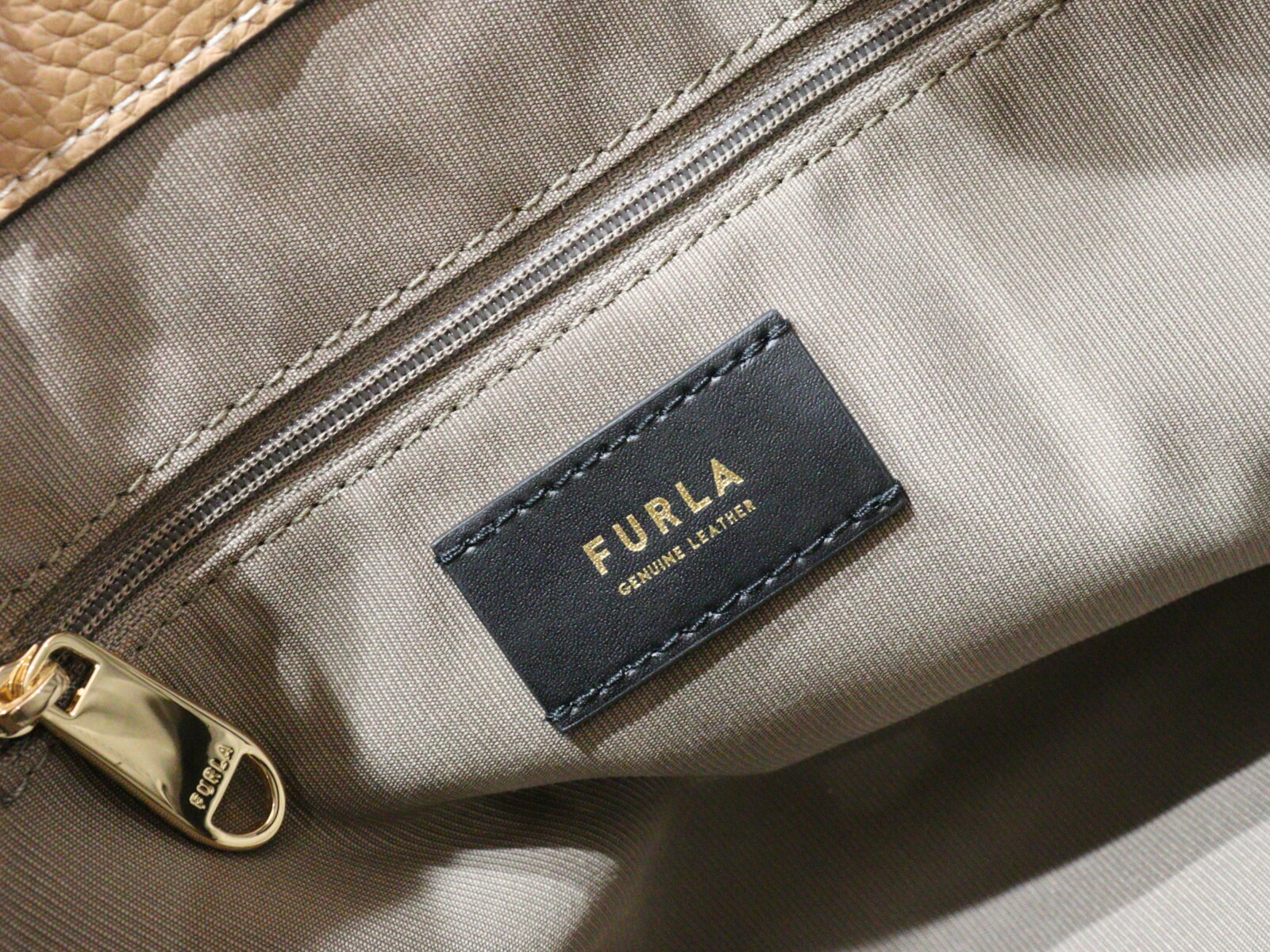 楽天市場】【布袋あり】FURLA フルラ 巾着レザーバッグ レザー