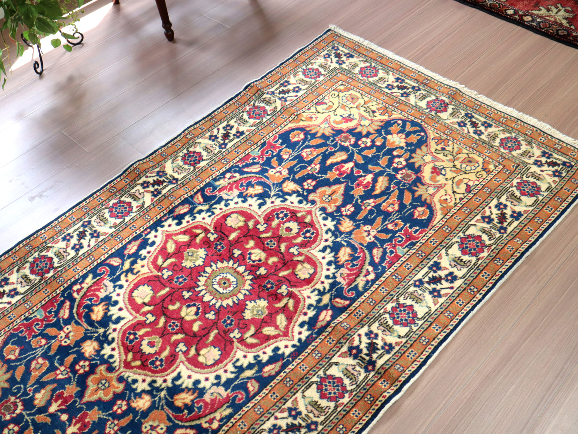 108×210 メダリオン やわらかピンク×ベージュ トルコヴィンテージラグ