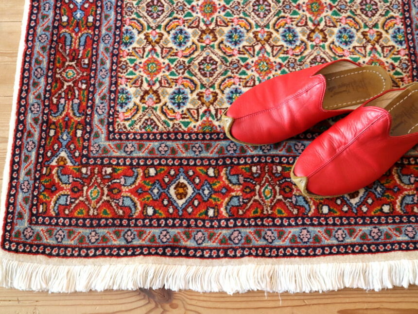 楽天市場】ペルシャ絨毯 ムード Moud120×80cmアイボリー/レッド 連なる