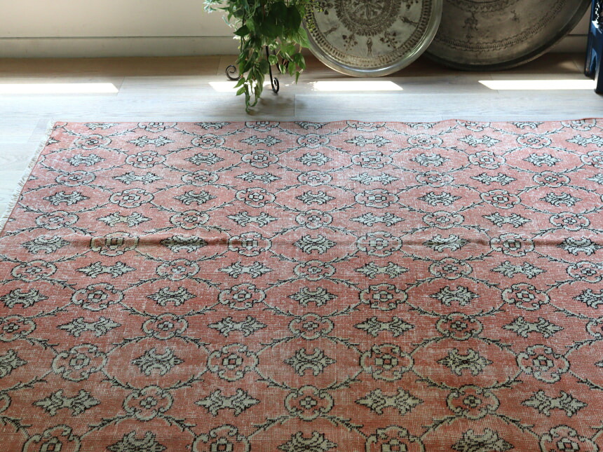 楽天市場】オーバーダイド ヴィンテージラグ ピンク 237×147cm トルコ