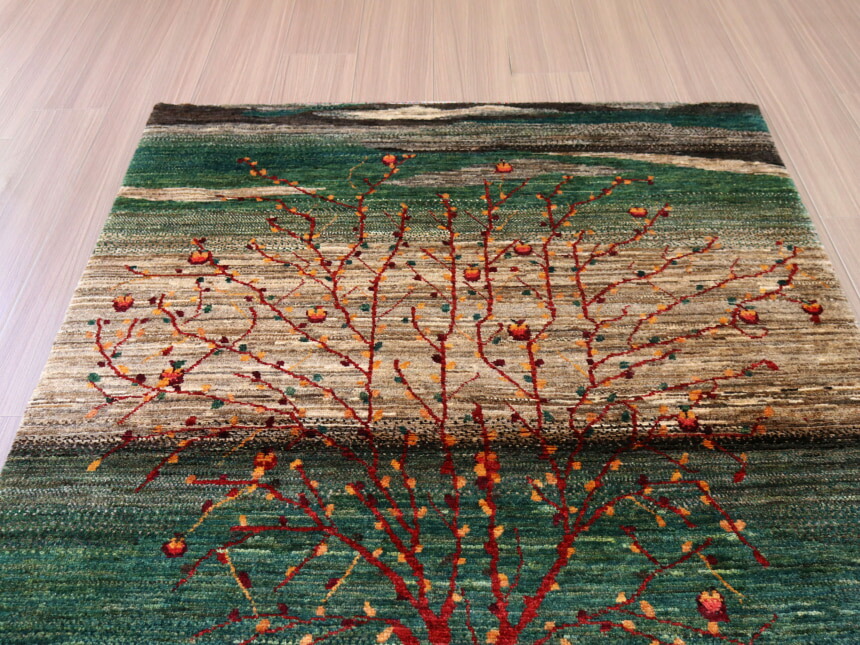 楽天市場】ギャッベ ノウバフト 細かく緻密な織り 162×110cm 生命の木