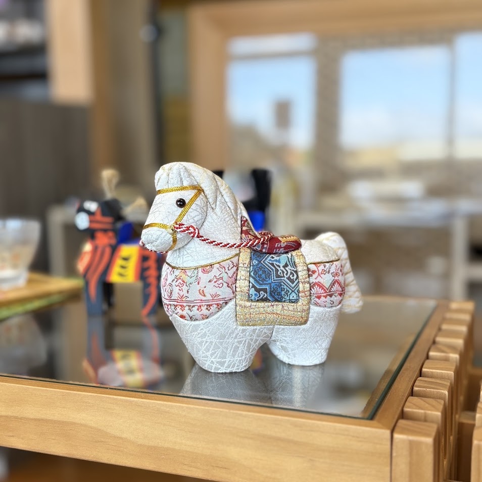 楽天市場】22000円→19800円 2026年 干支置物 龍村美術織物 木目込人形