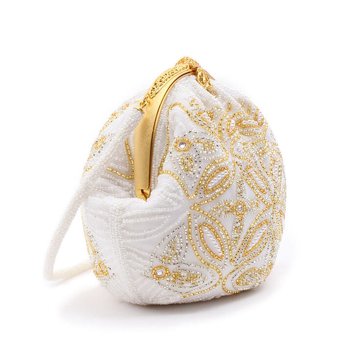 楽天市場】手刺繍ビーズバッグ 国産グラスビーズ ホワイト 七宝に華 袴