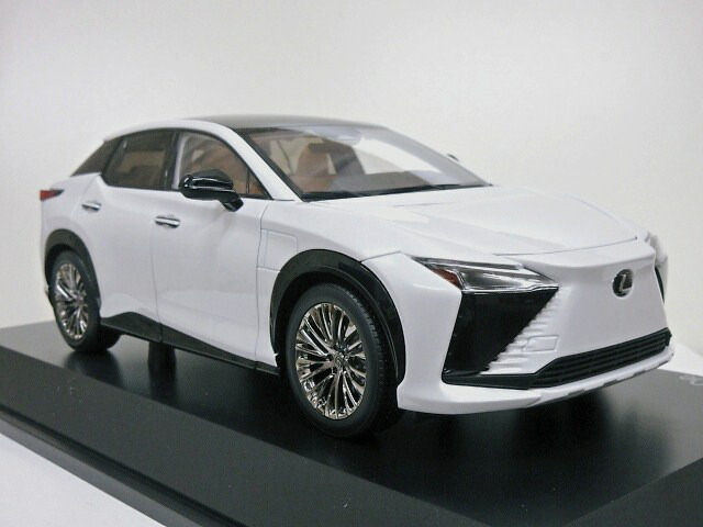 楽天市場】☆New☆ LEXUS特注 1/18 レクサス RZ 450e (ソニック