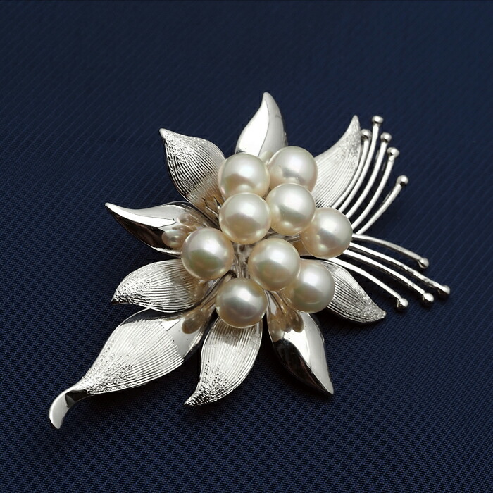 楽天市場】シルバー925 アコヤ本真珠 フラワー ブローチ あこやパール