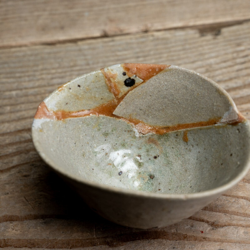 楽天市場】骨董○無地唐津ぐい呑み○古唐津 / 発掘修復品 (呼継品