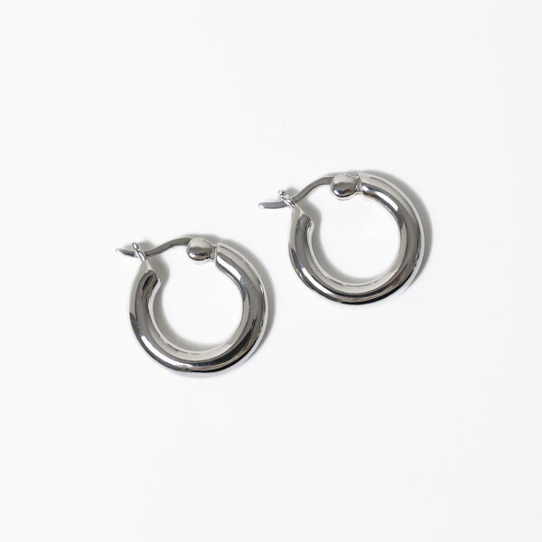 楽天市場】TOM WOOD トムウッド Classic Hoops Thick Small Earrings