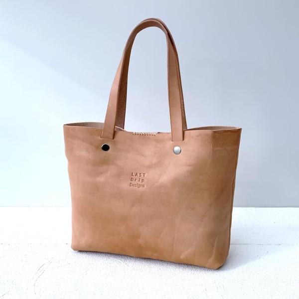 楽天市場】本革 シンプルトートバッグ ボックス 1枚革 トートバッグ