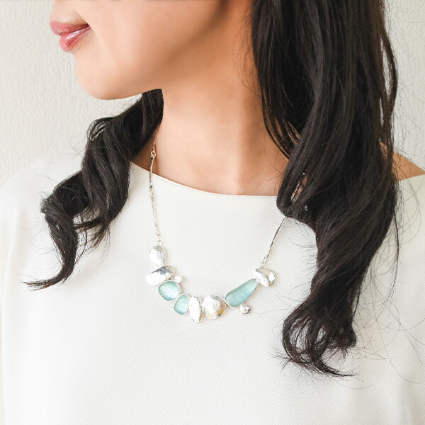 楽天市場】ローマングラス ネックレス 2000年の時を刻む古代ガラスの