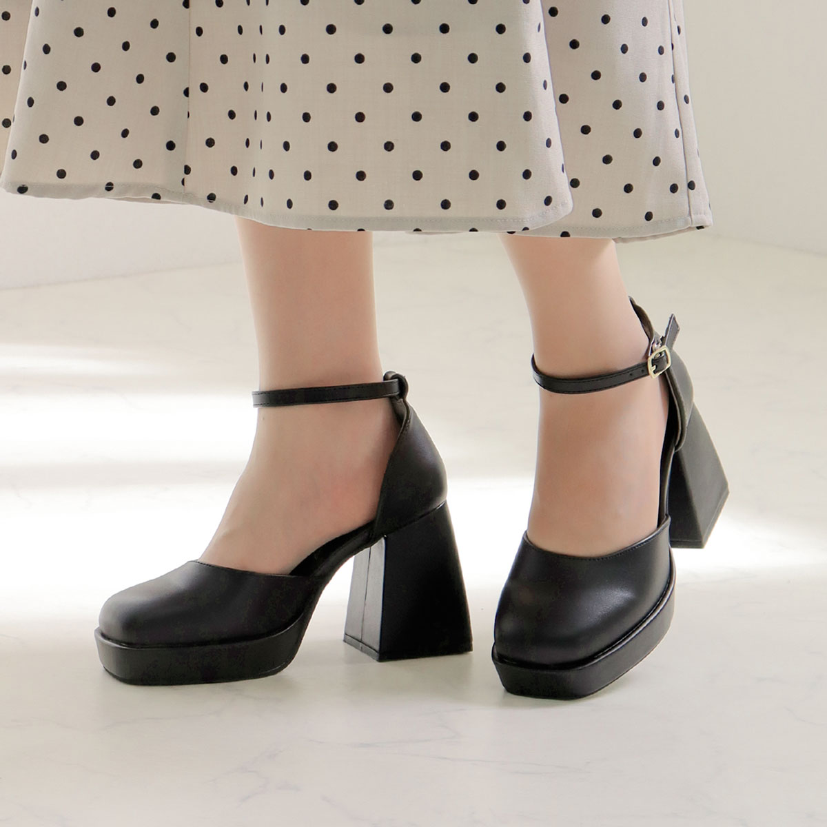 楽天市場】パンプス アンクルストラップ 痛くない セパレート スクエア