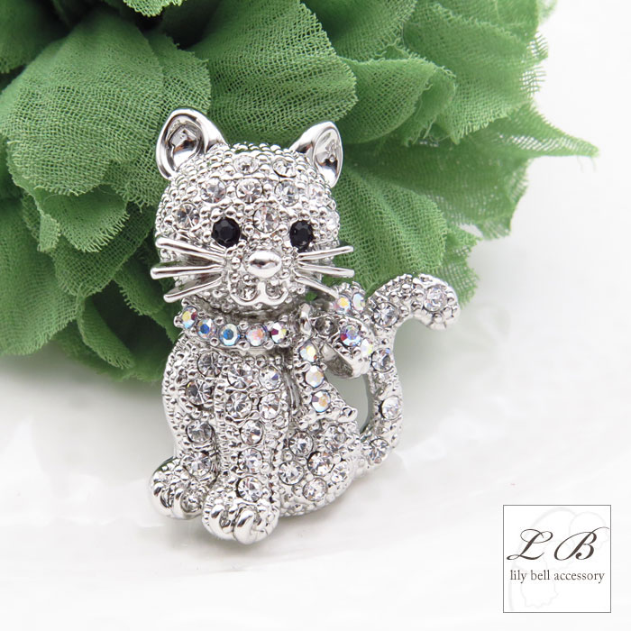 楽天市場】ブローチ/(猫)愛らしい表情がキュートな猫キャットアニマル