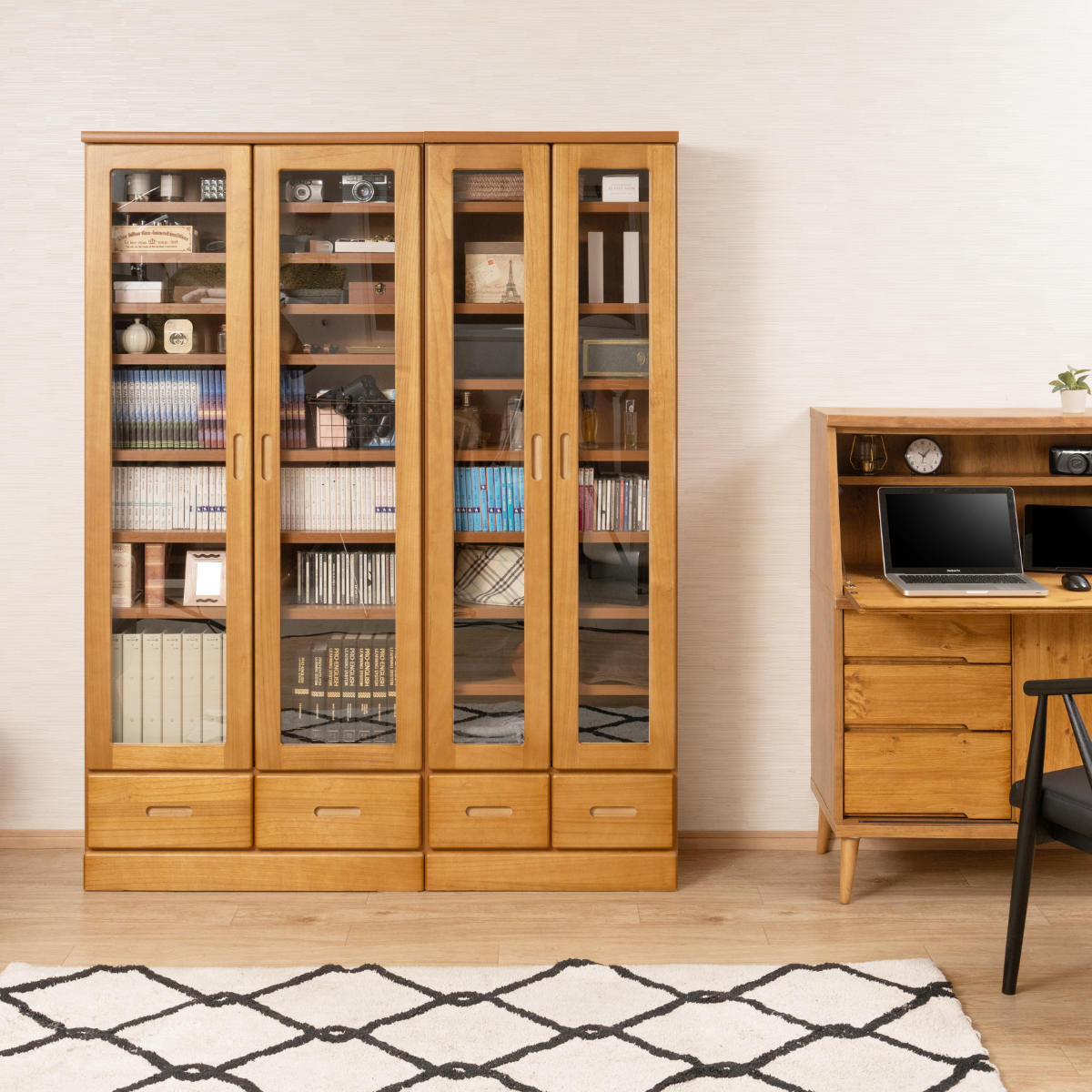 楽天市場】本棚 ガラス扉 幅59.5cm 桐材 完成品 日本製 （ 食器棚 棚