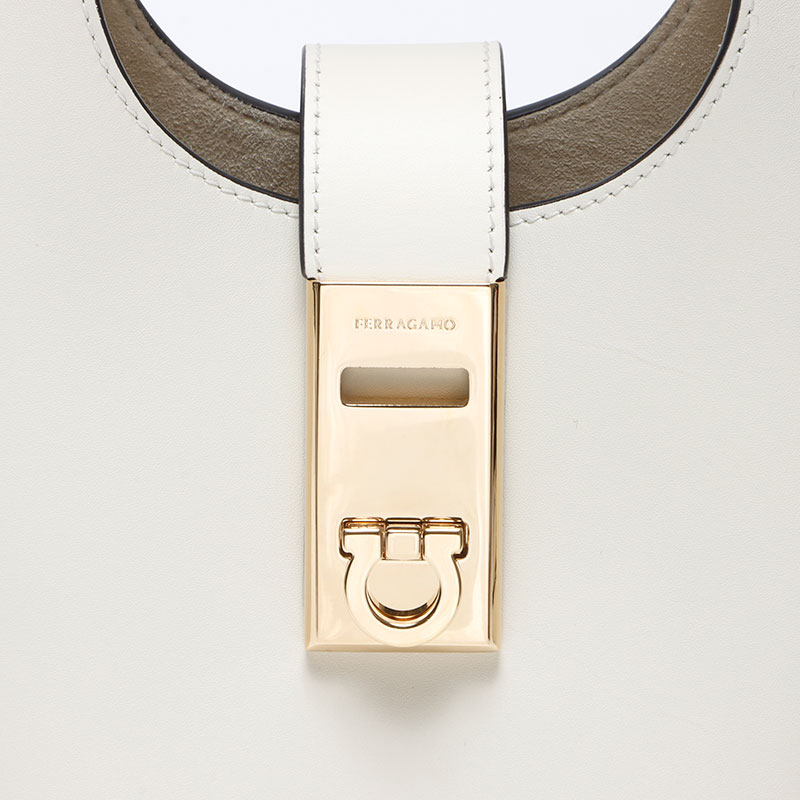 楽天市場】サルヴァトーレフェラガモ Salvatore Ferragamo ガンチーニ