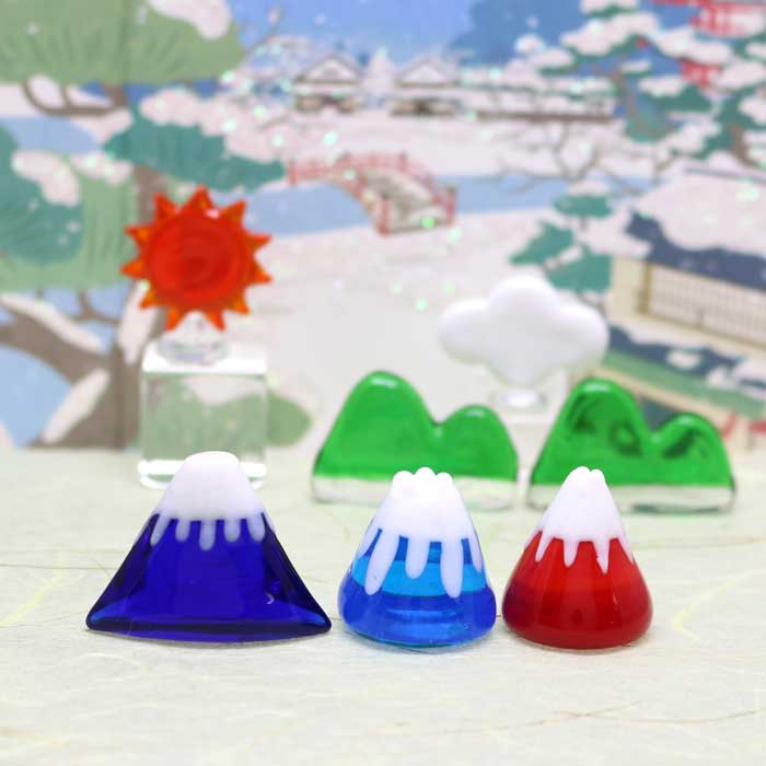 楽天市場】ガラス細工 山 山 やま mountain 緑 自然 ミニチュア ガラス