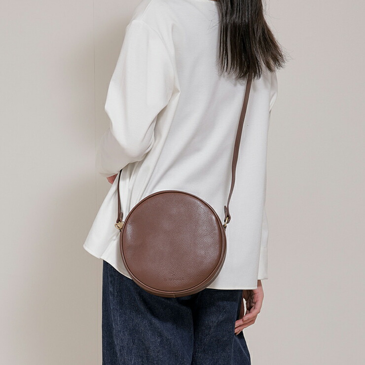 楽天市場】イルビゾンテ IL BISONTE レザーサークルショルダーバッグ