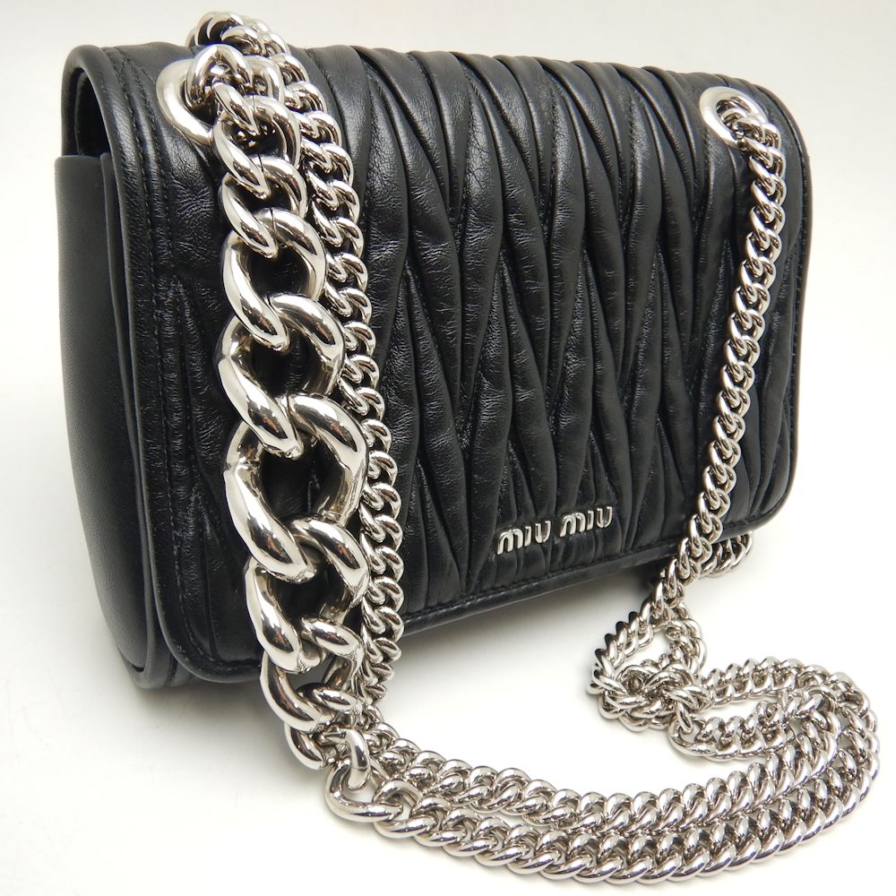 楽天市場】MIUMIU ミュウミュウ チェーンショルダーバッグ 5BD024
