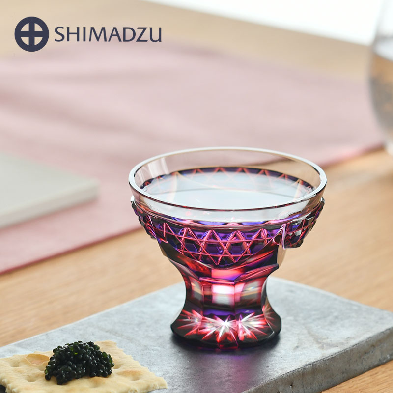 楽天市場】薩摩切子 二色 脚付盃 cut201 ルリ金赤 二色衣 二色被せ