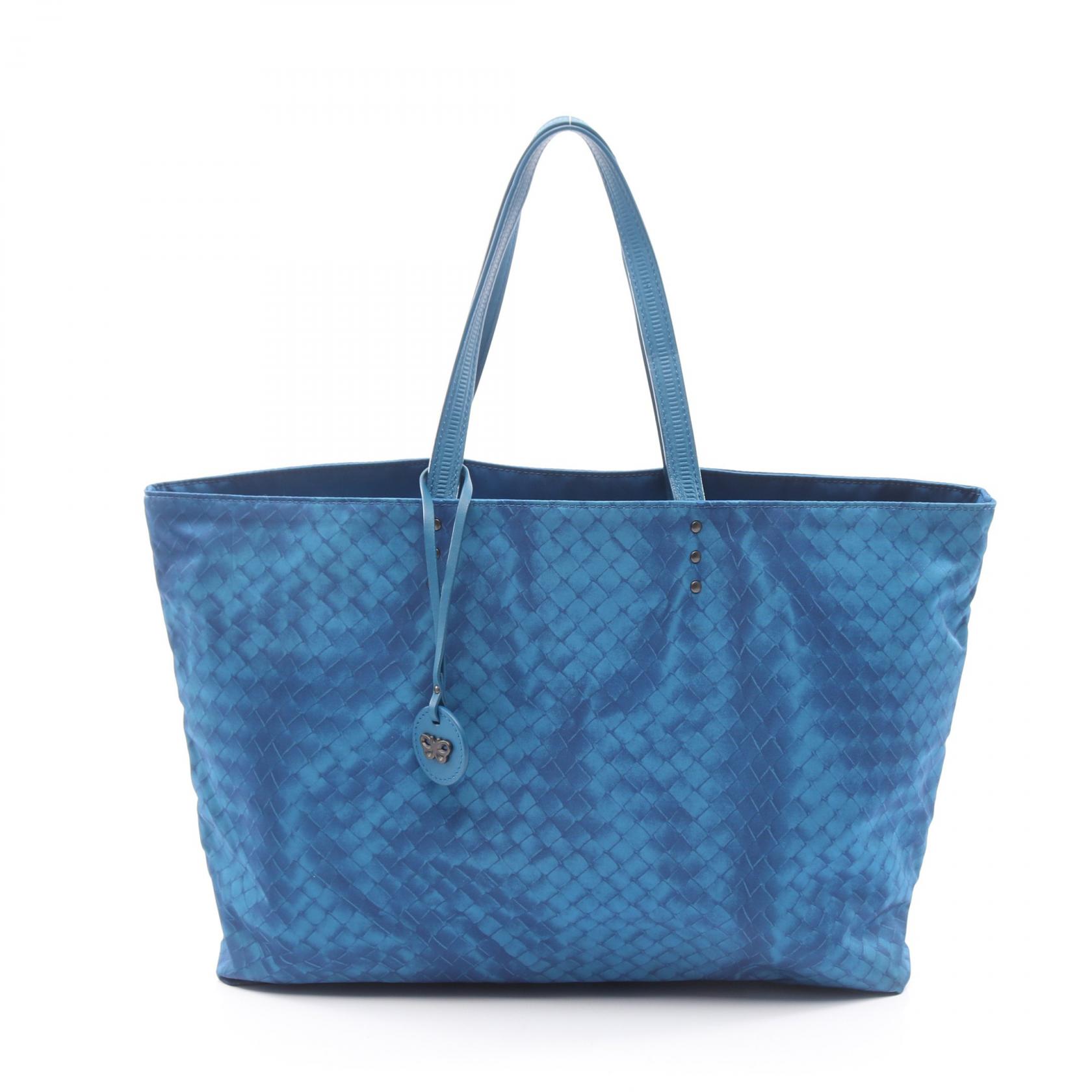 ボッテガ・ヴェネタ(BOTTEGA VENETA) イントレッチオ(INTRECCIO) 中古