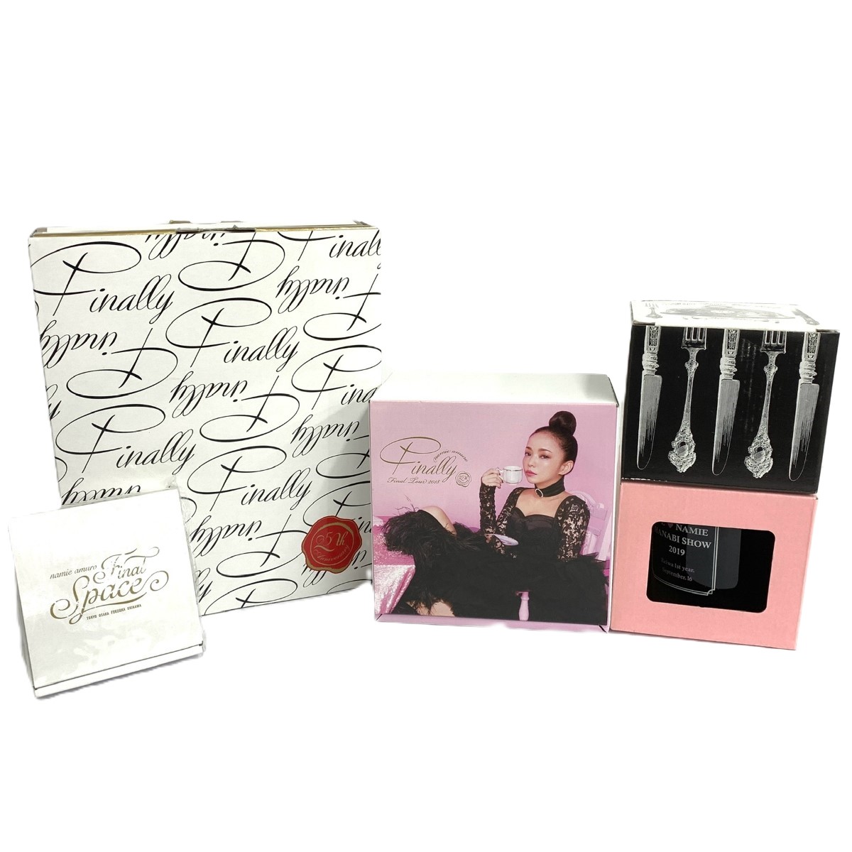 楽天市場】安室奈美恵 finally グッズの通販