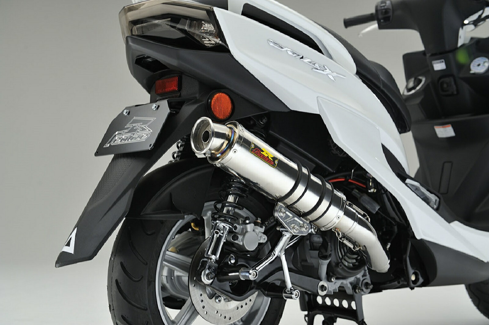 楽天市場】Realize シグナスX SR バイクマフラー 4型 5型 EBJ-SEA5J