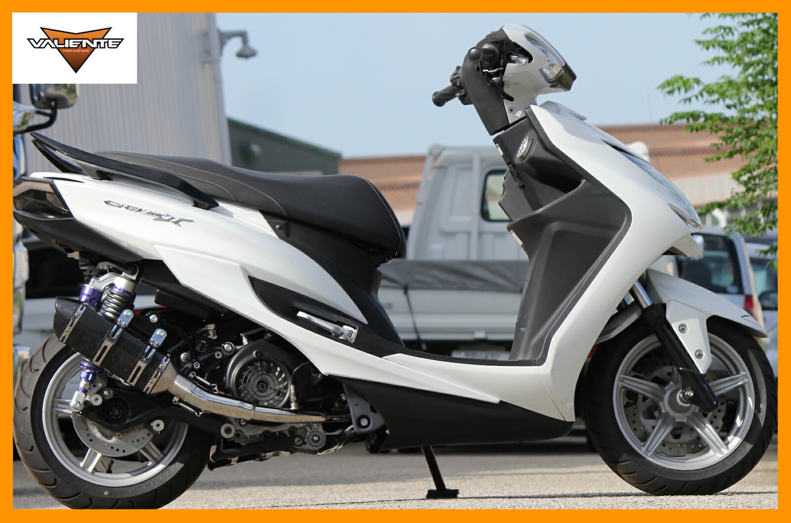 楽天市場】シグナスX バイクマフラー 4型 5型 SR EBJ-SEA5J 2BJ-SED8J