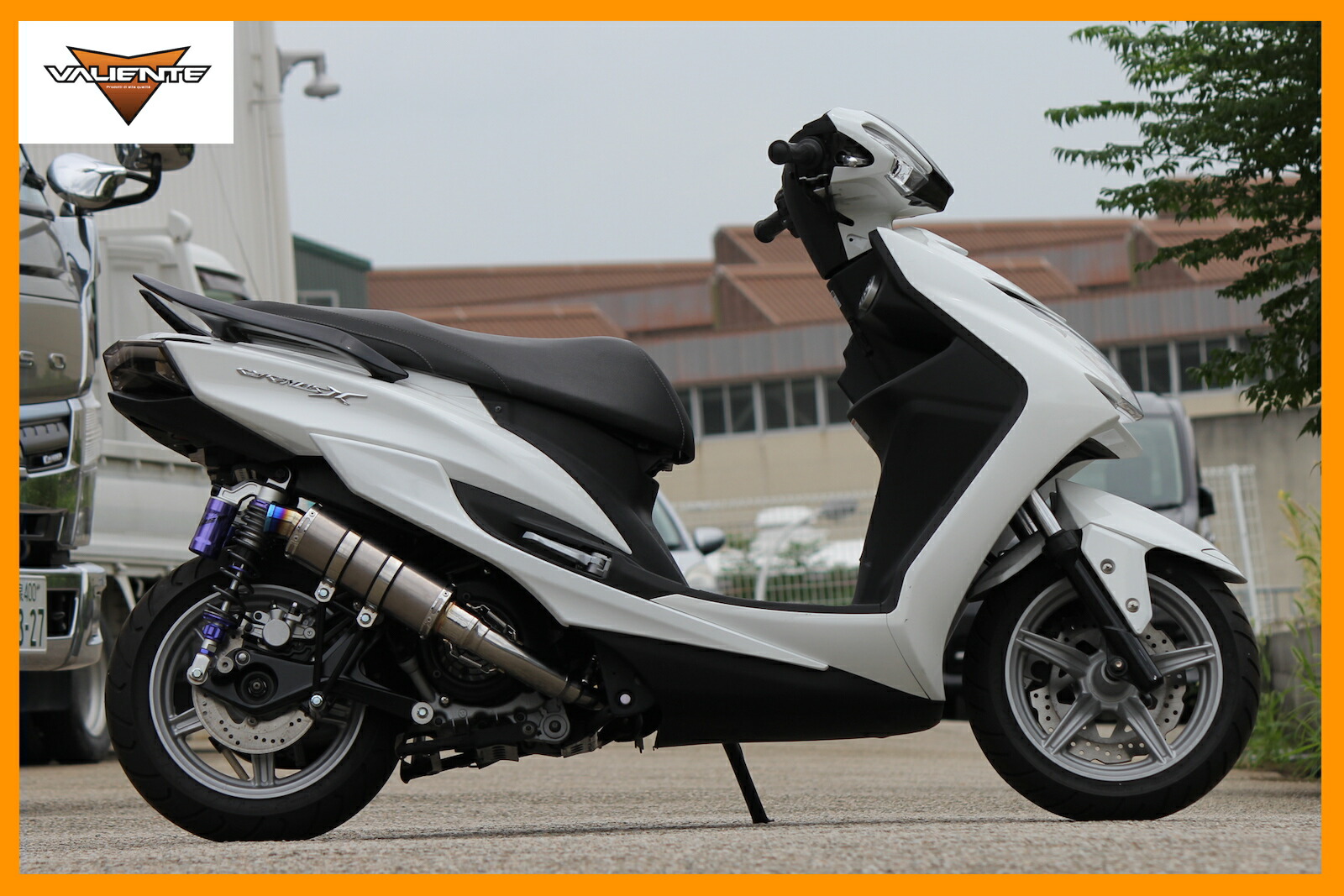 楽天市場】シグナスX SR バイクマフラー 4型 5型 EBJ-SEA5J 2BJ-SED8J