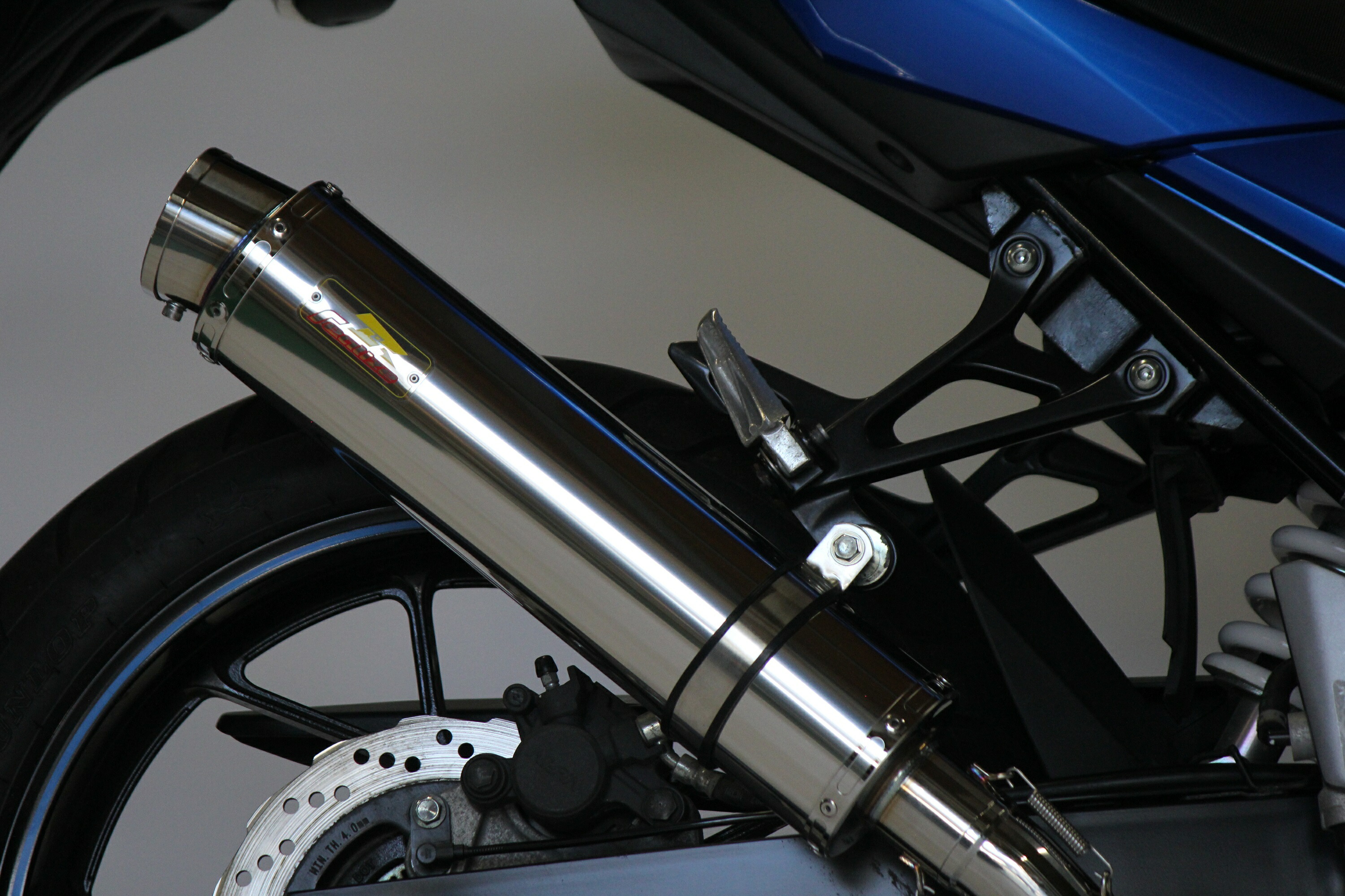 楽天市場】Realize GSX250R バイクマフラー 2BK-DN11A 8BK-DN12B 2017