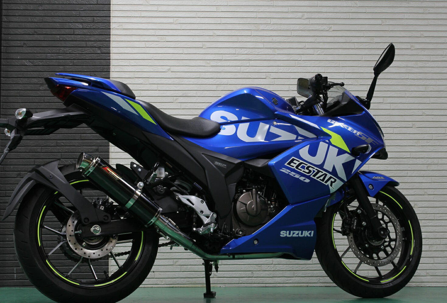 楽天市場】最新モデル対応！ ジクサー250 ジクサーSF250 バイク