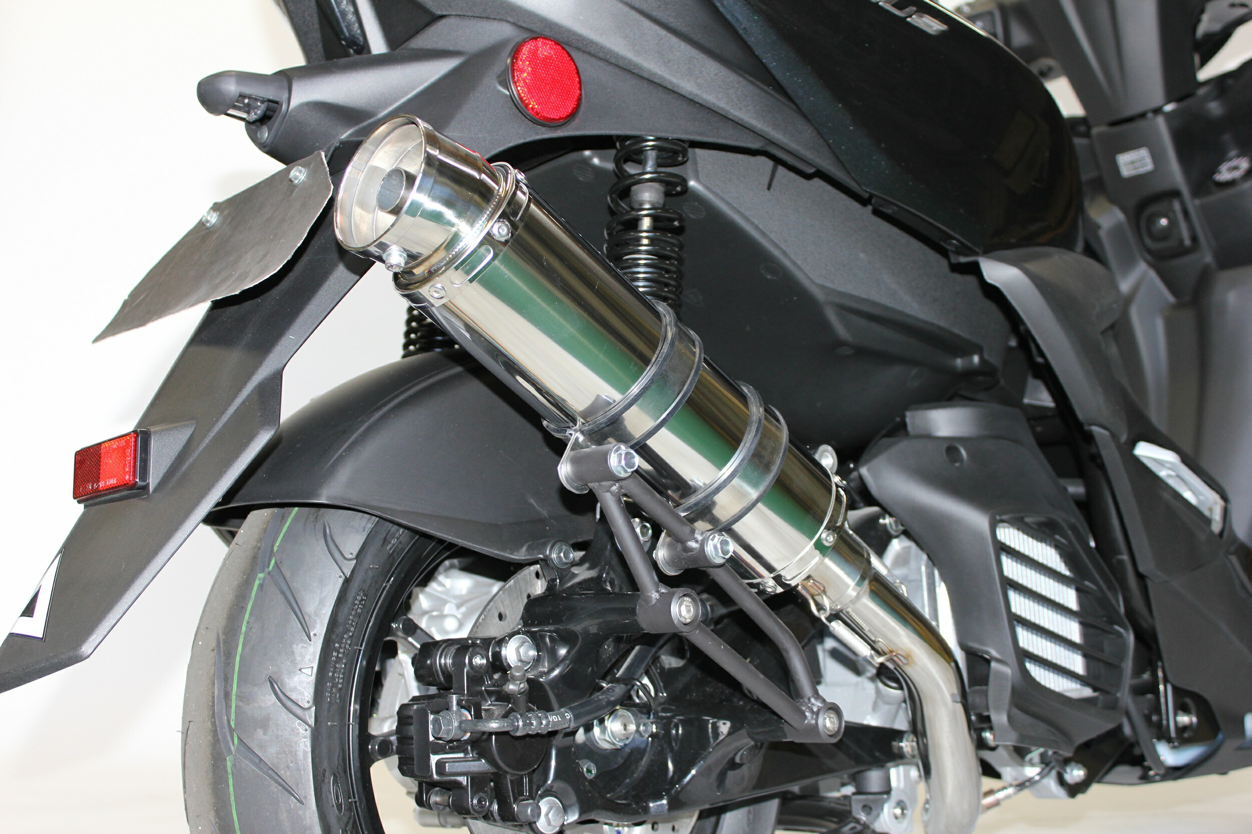 楽天市場】シグナス グリファス バイクマフラー 8BJ-SEJ4J NMAX125