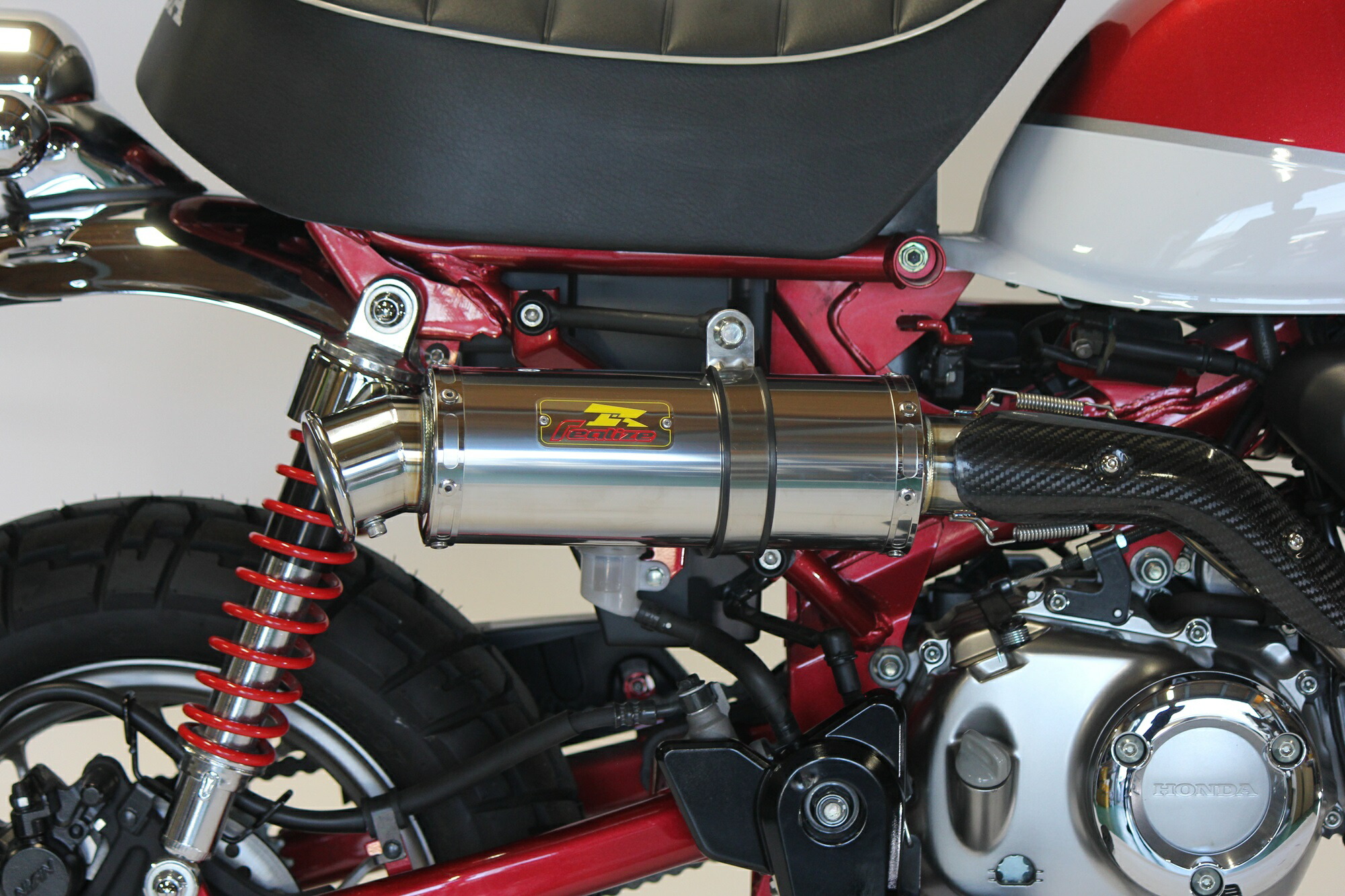 楽天市場】Realize モンキー125 バイクマフラー 2BJ-JB02 8BJ-JB03