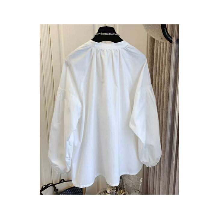 楽天市場】バルーンスリーブノーカラーブラウス□ボリュームスリーブ