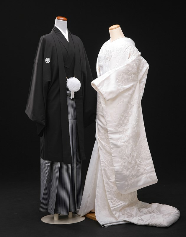 楽天市場】花嫁衣装の白無垢・紋付レンタルセット su001 白交織祝華に