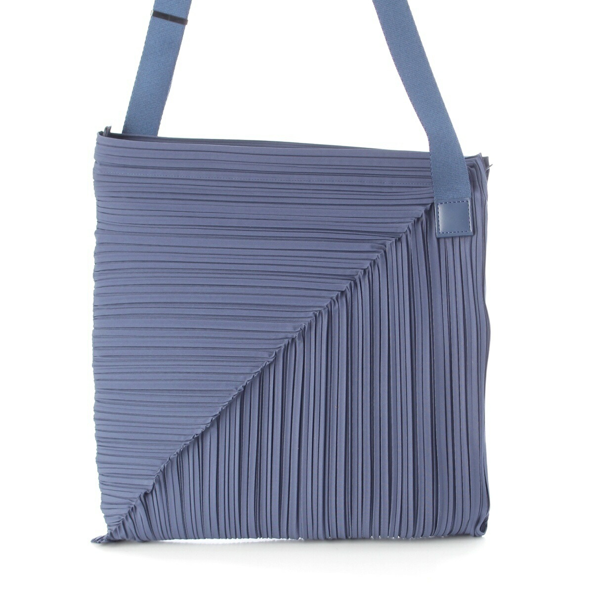 楽天市場】イッセイミヤケ プリーツ（バッグ｜バッグ・小物・ブランド