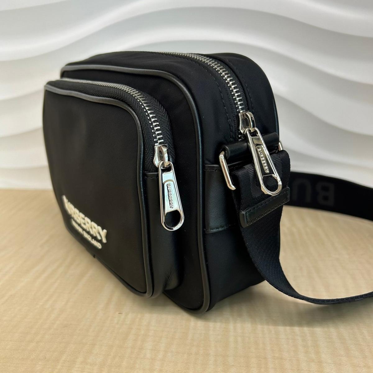 楽天市場】【中古】 BURBERRY （バーバリー） ﾅｲﾛﾝ ｼｮﾙﾀﾞｰﾊﾞｯｸﾞ バッグ