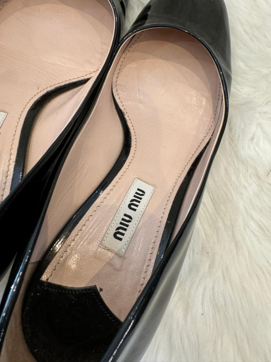 楽天市場】【中古】 MIUMIU （ミュウミュウ） ﾋﾞｼﾞｭｰ ﾊﾟﾝﾌﾟｽ 靴 靴