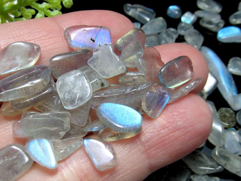 綺麗なラブラドライト！ズーンとくる！綺麗！ 綺麗なラブラドライト