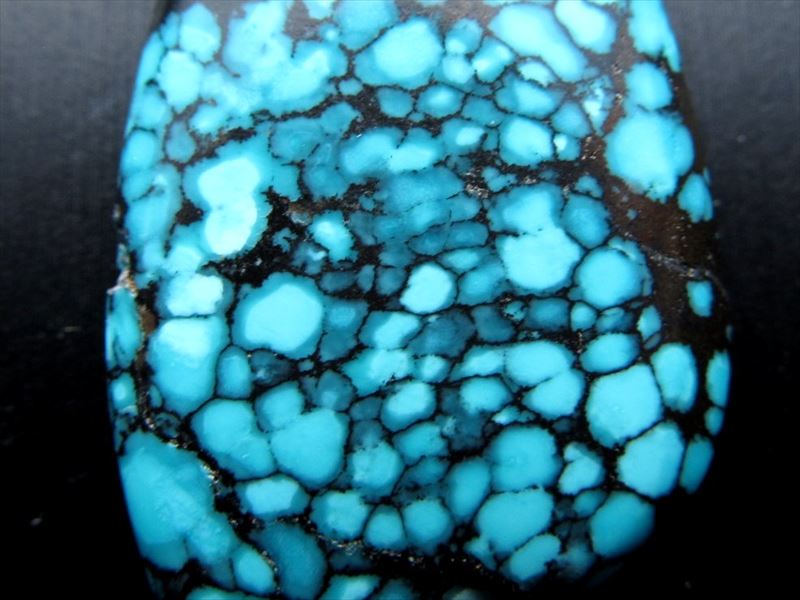 楽天市場】○4A 天然無着色 【スパイダーウェブターコイズ ペンダント