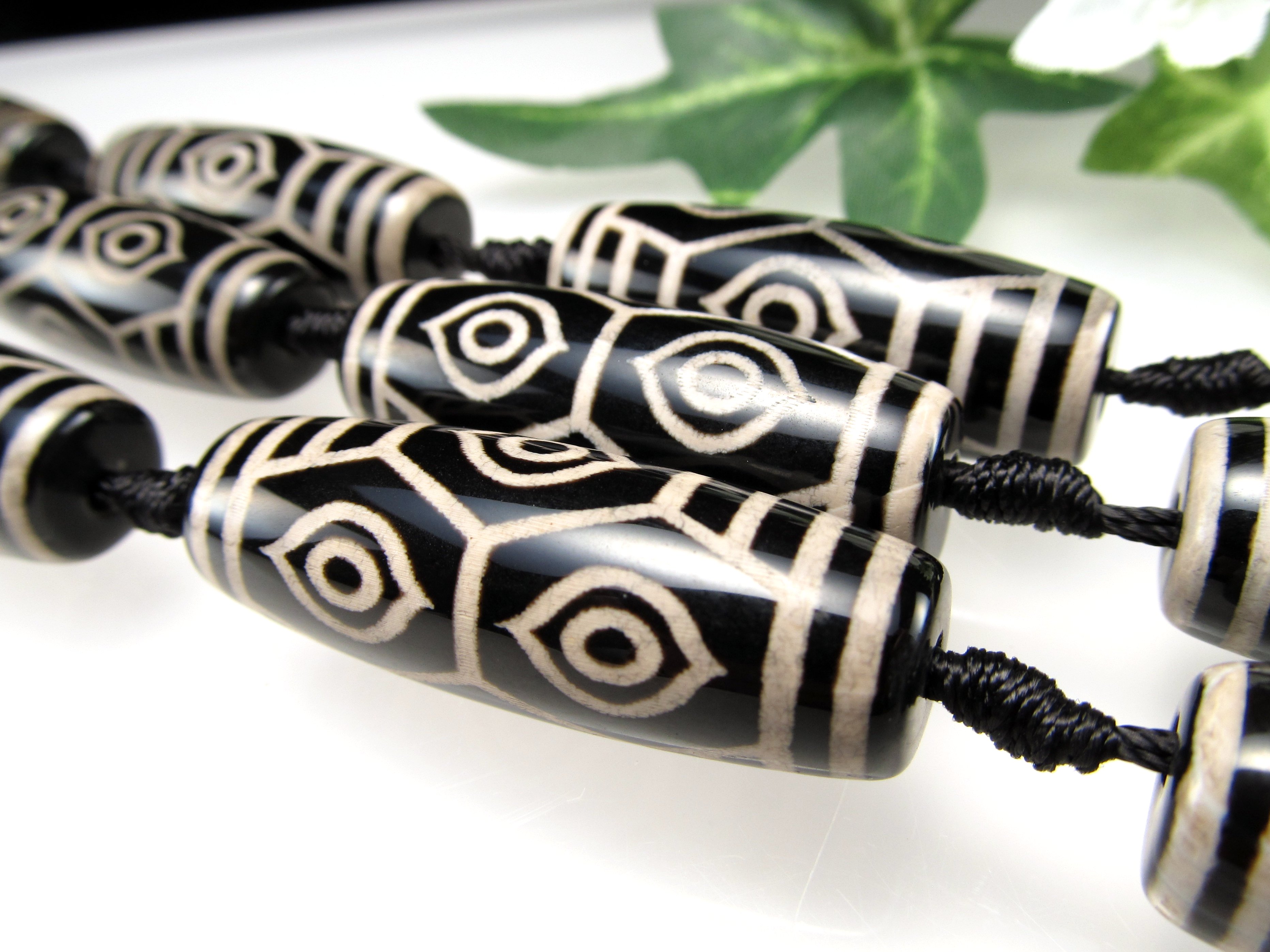 861 天珠 六字真言 梵字 十二眼天珠 貴重 珍品 dzibeads！ 861 天珠 六