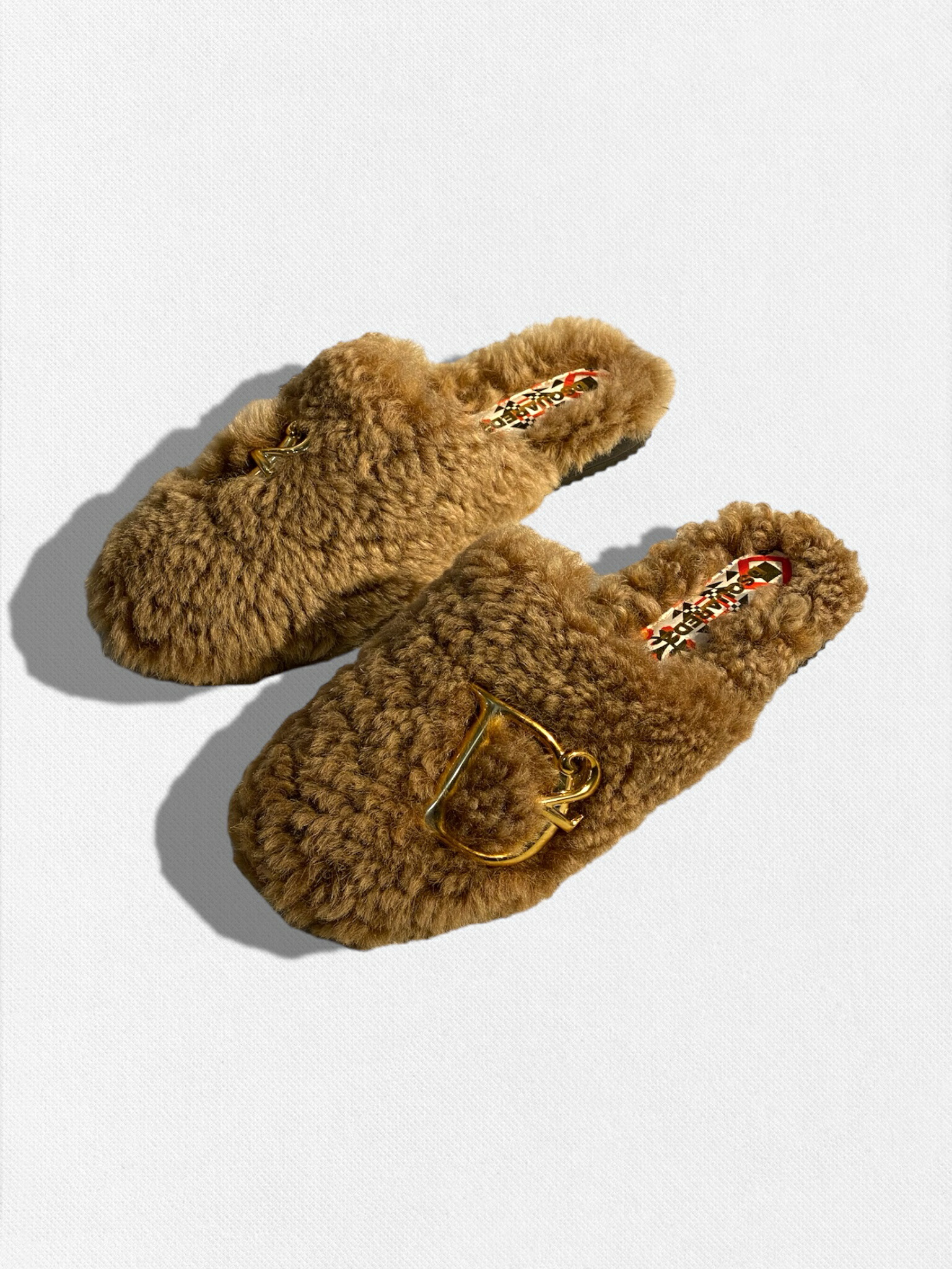 楽天市場】【定価166,100円(税込)】DSQUARED2 ディースクエアード 足を