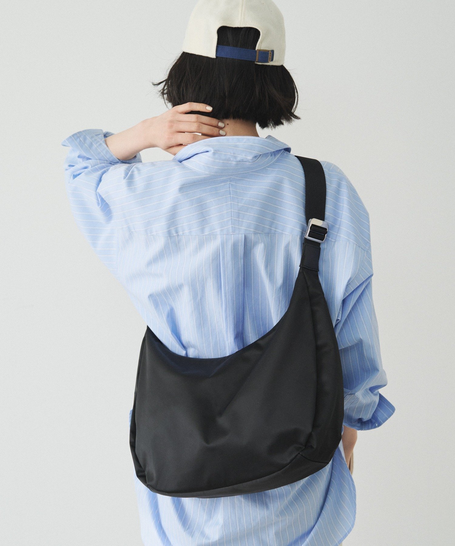 russet｜《3/4~価格改定》クラウズナイロンラウンドビッグショルダー