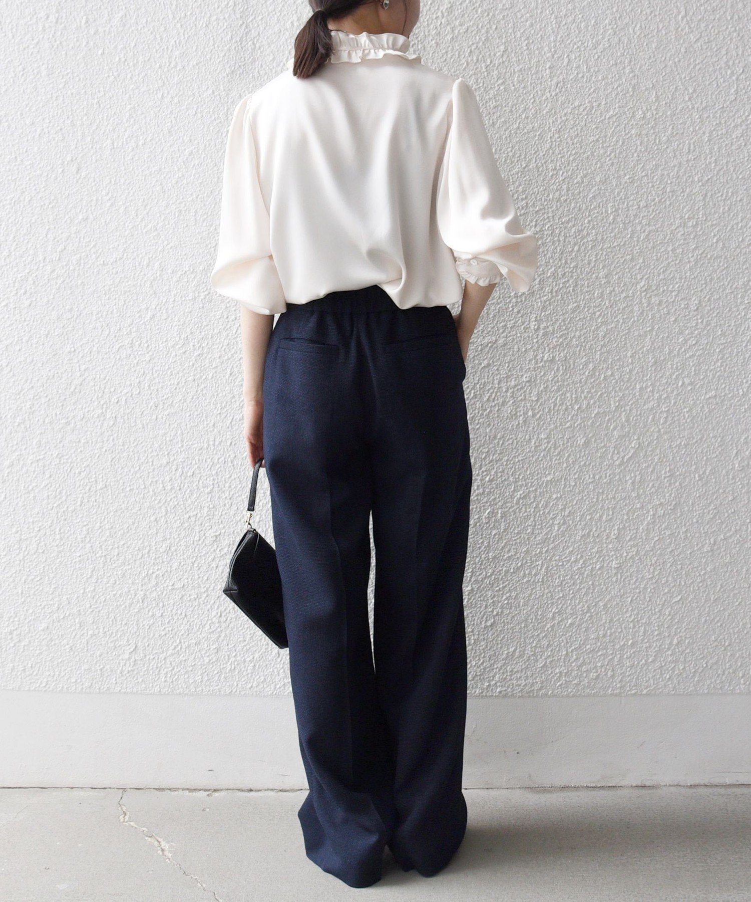 【つな】SHIPSany サテン フリル カラー リボン シャツ ブラウス 一部追加予約》SHIPS any:〈洗濯機可能〉サテン フリル カラー リボン